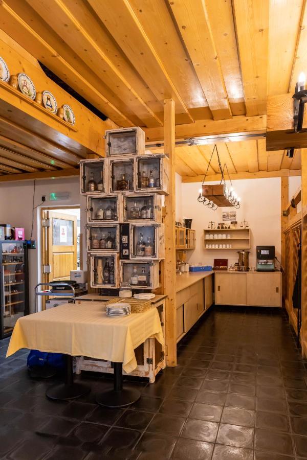 Horsky Hotel Rajska Bouda Malenovice  Extérieur photo